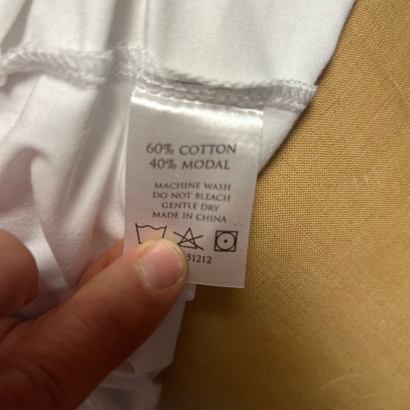 Michelle McDowell snow Blakeley top size large puff sleeve white t-shirt - Picture 8 of 8